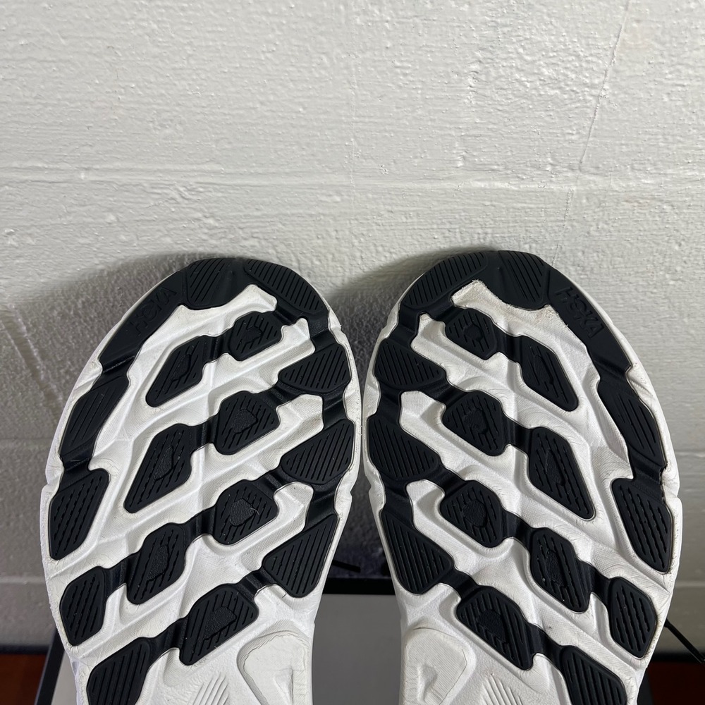 Hoka One One Clifton 9 1127896 BWHT Black White Running Shoes Women's 10 B - Picture 10 of 11